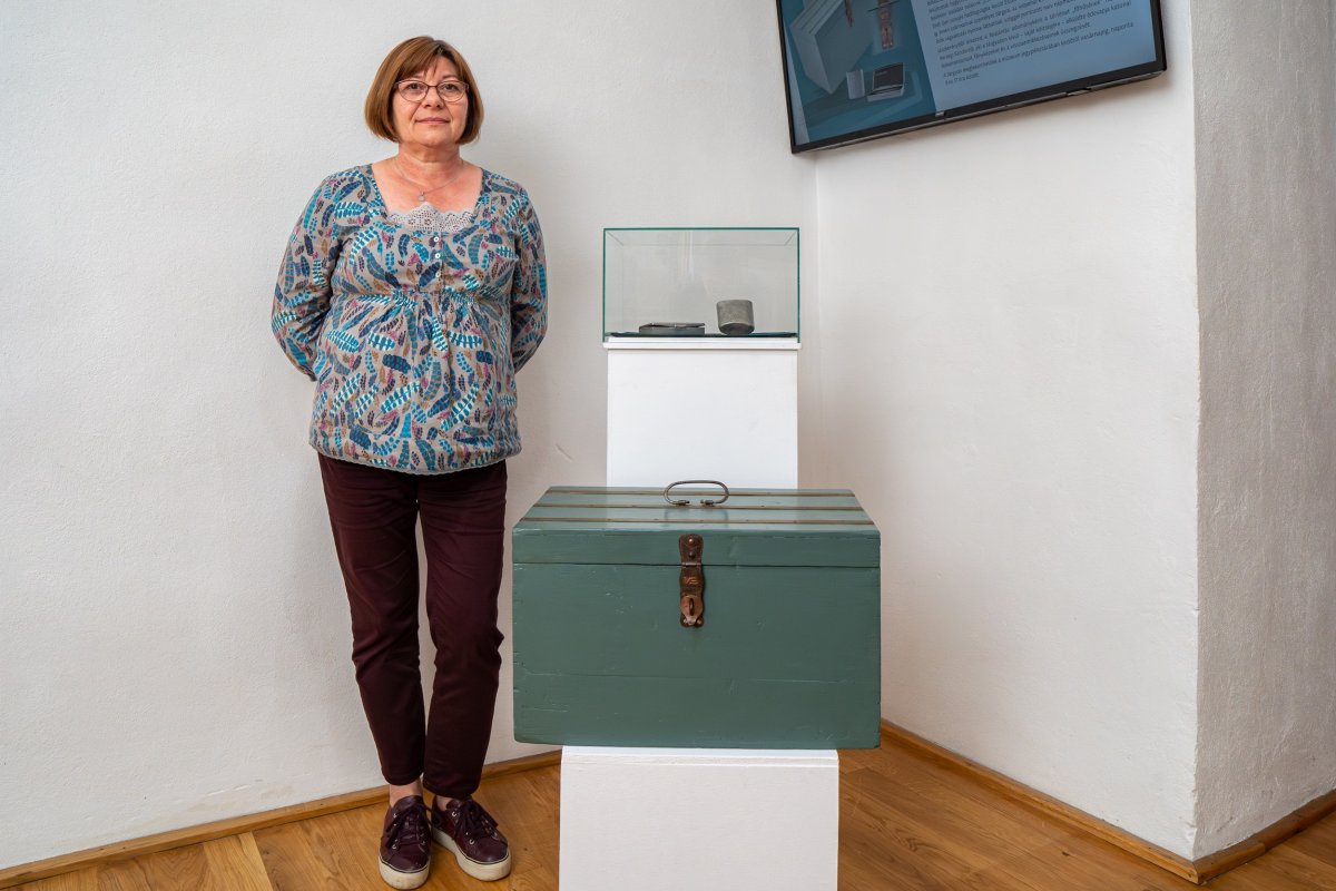 Magyari Éva, a Csíki Székely Múzeum történeti gyűjteményének vezetője •  Fotó: Gegő Imre / Csíki Székely Múzeum