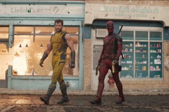 Deadpool és Rozsomák húzzák ki saját mocsarából a Marvel Filmes Univerzumot