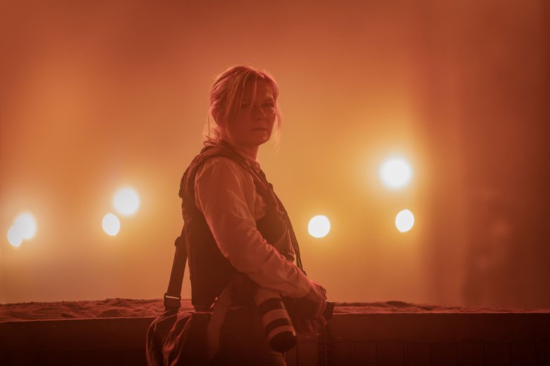 •  Fotó: A24