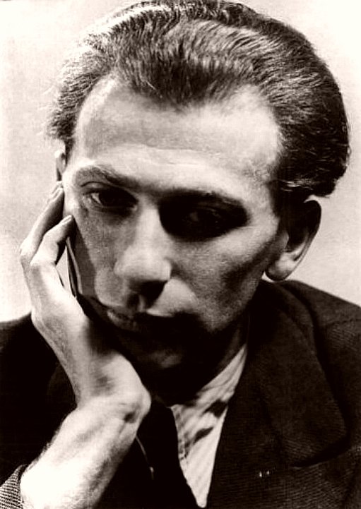 Radnóti Miklós 1935 körül •  Fotó: Forrás: Wikipédia
