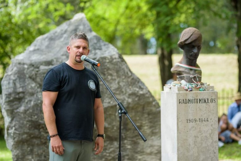 Tóth Péter Lóránt a IV. Radnóti Emlékmeneten •  Fotó: Tóth Péter Lóránt archívuma