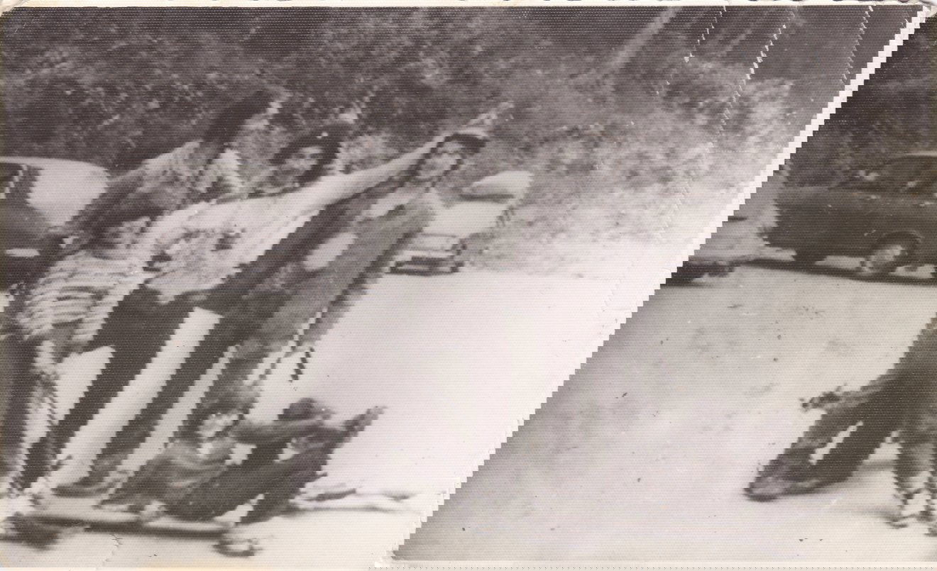 Böjte Csaba (jobb szélen) és barátai 1978-ban •  Fotó: Barabás Attila archívuma