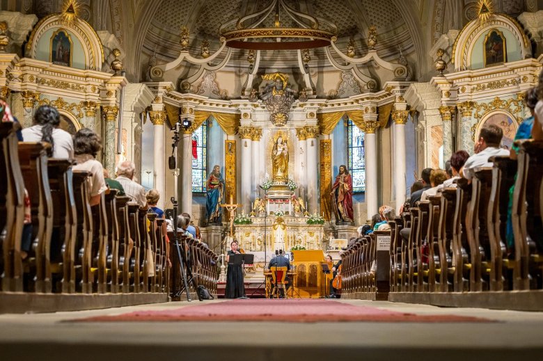 Bach lelke visszhangzik a Hargita alatt