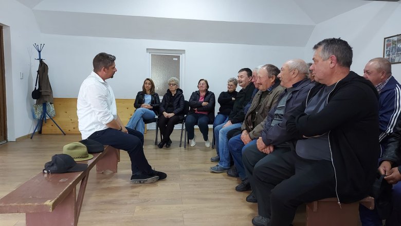 Tóth Péter Lóránt, versvándor, irodalom