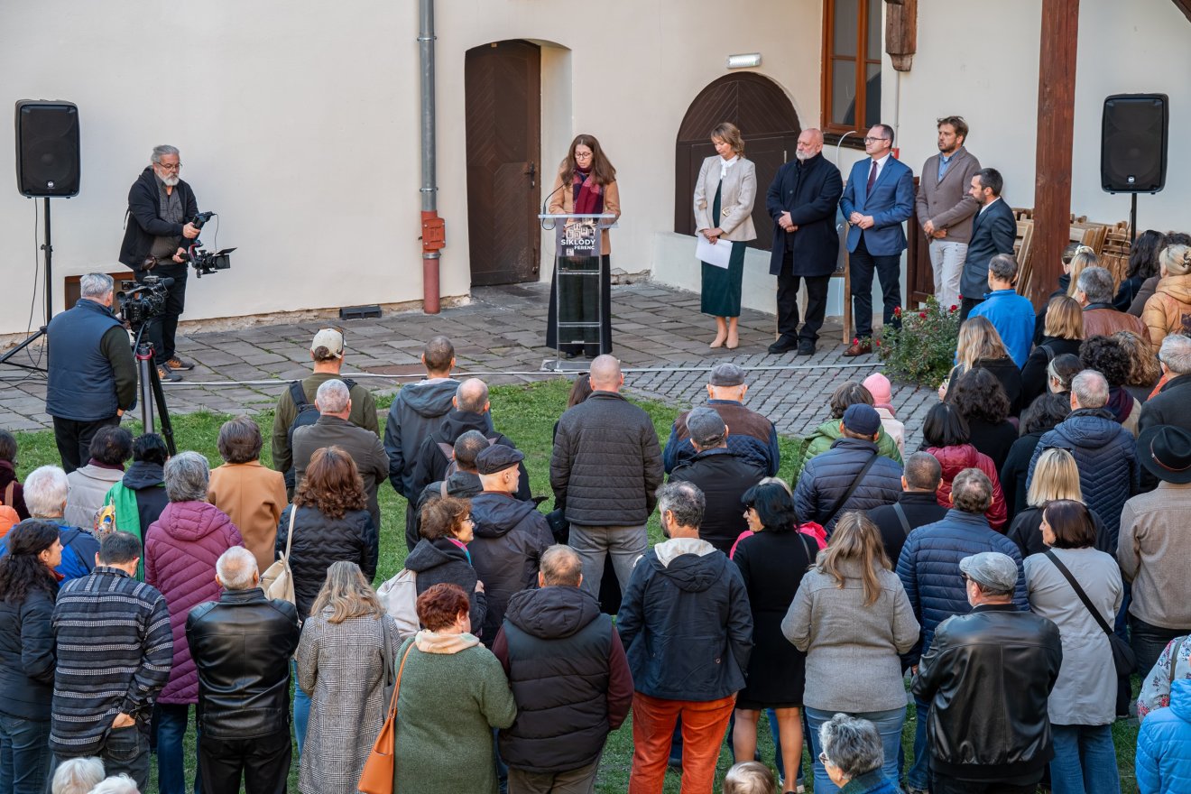 Siklódy Ferenc, kiállítás, megnyitó, Csíki Székely Múzeum