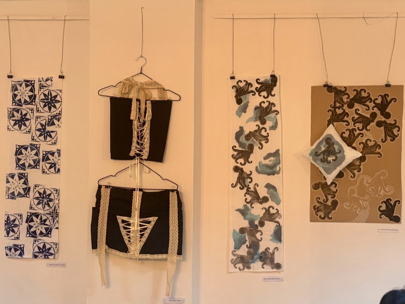 Biennálé, Textil, diákok, kiállítás, Csíkszereda, Nagy István Művészeti Középsikola