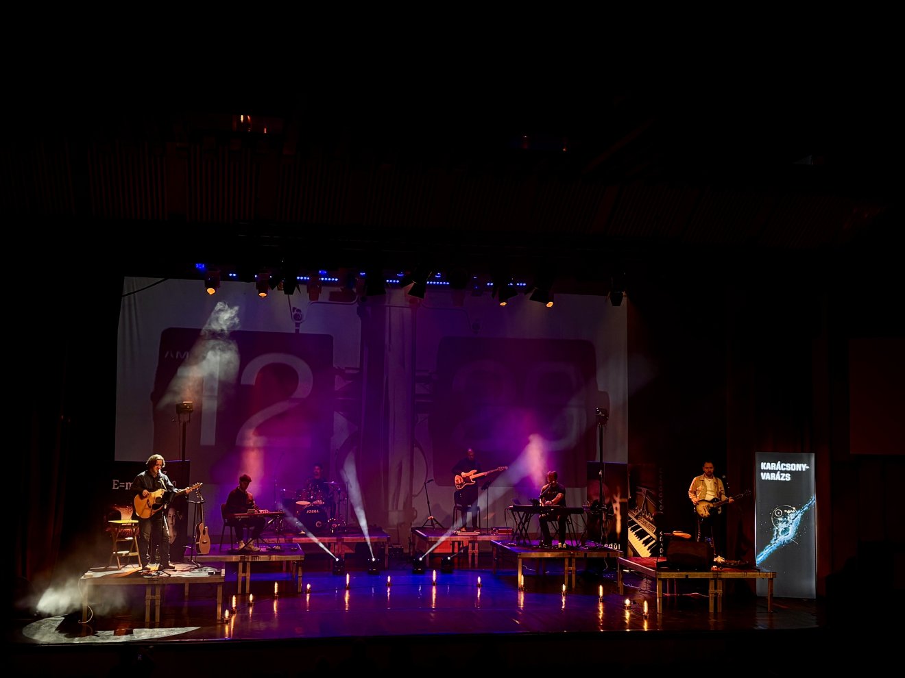 tudomány, Nagy Péter, Valami szépet, best of, karácsonyi előadás, Üveggyöngyvarázs