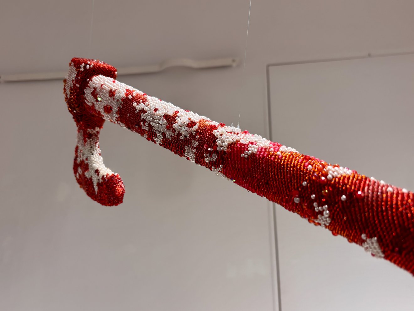 vér, Magdalena Pelmuș, Gendered Blood, fegyver, Törékeny anatómia, Új Kriterion Galéria