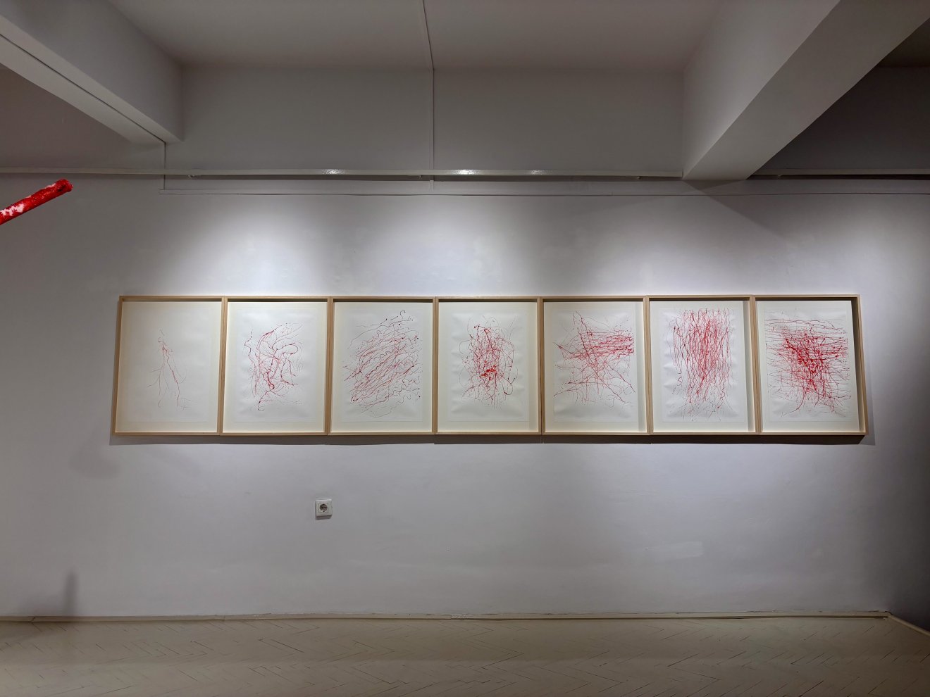 vér, Magdalena Pelmuș, Gendered Blood, fegyver, Törékeny anatómia, Új Kriterion Galéria