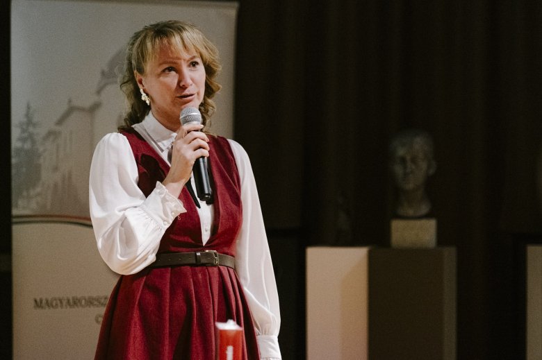 Demeter Ervin, könyvbemutató, művész, művészet, erdélyi, Erdély, kötet, szerző, Karda-Markaly Aranka