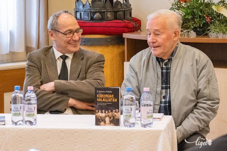 kiskorú, halállista, túsz, könyv, főkonzulátus, B. Kovács András