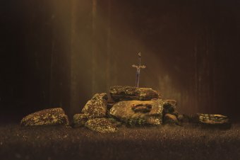 A földbe szúrt kard és a kiválasztottak