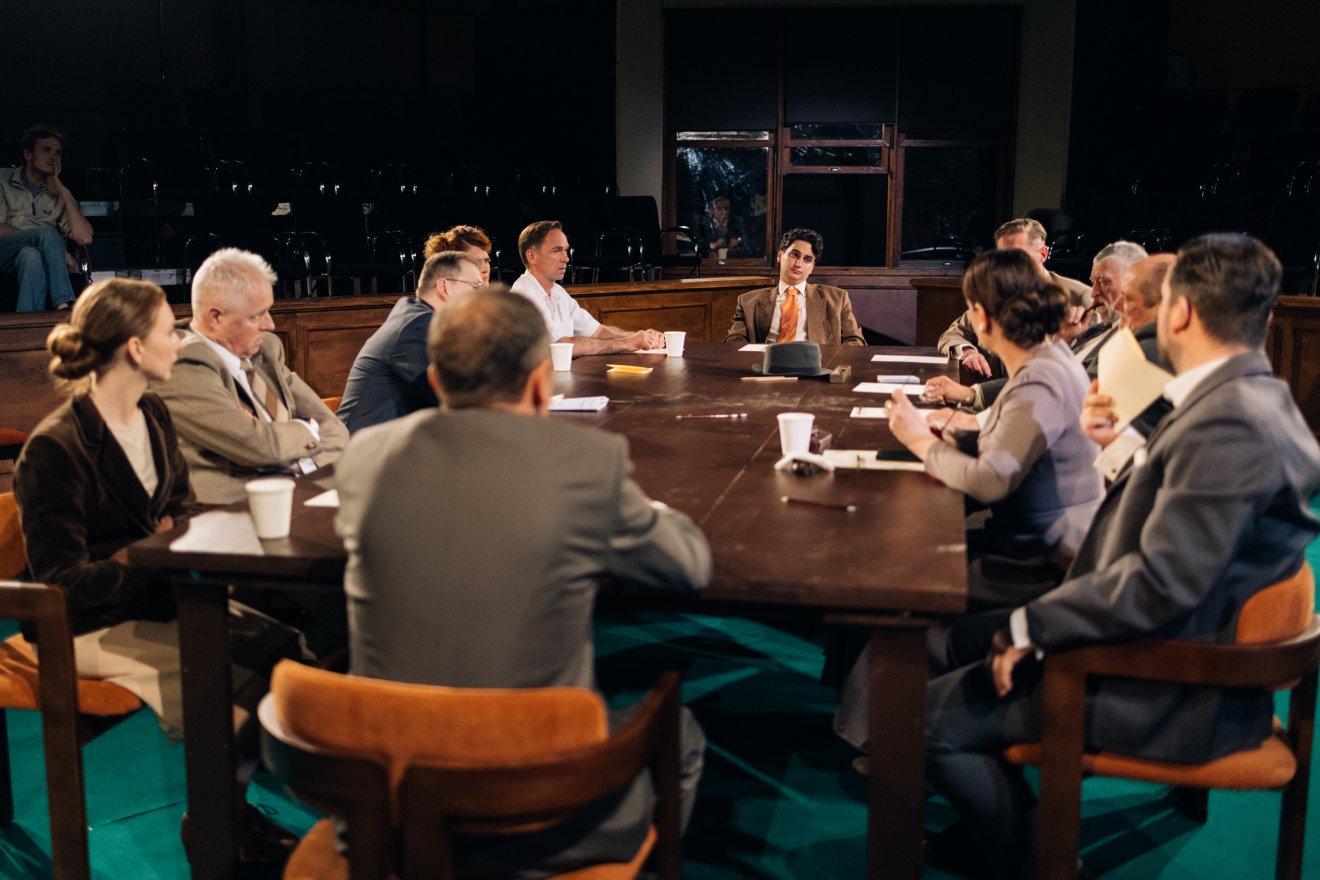 tizenkét, előadás, színház, Csíki Játékszín