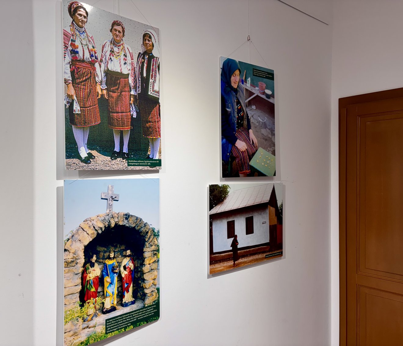 Halász Péter, kiállításmegnyitó, életmű, Domokos Pál Péter, Harangozó Imre, „Bokrétába kötögetem vala…”