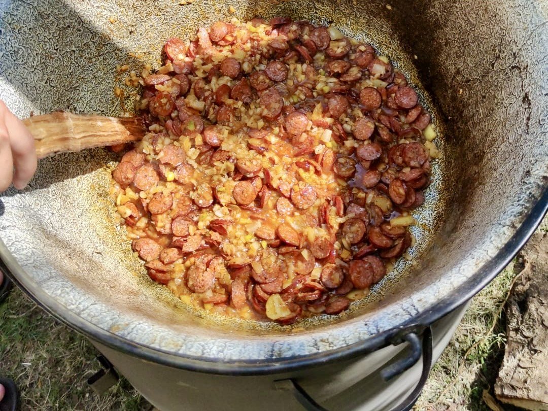 bogrács, Kanabé Dávid, junk food, Balaton, Fuse Band, Csíkszentsimoni Ifjúsági Zenekar