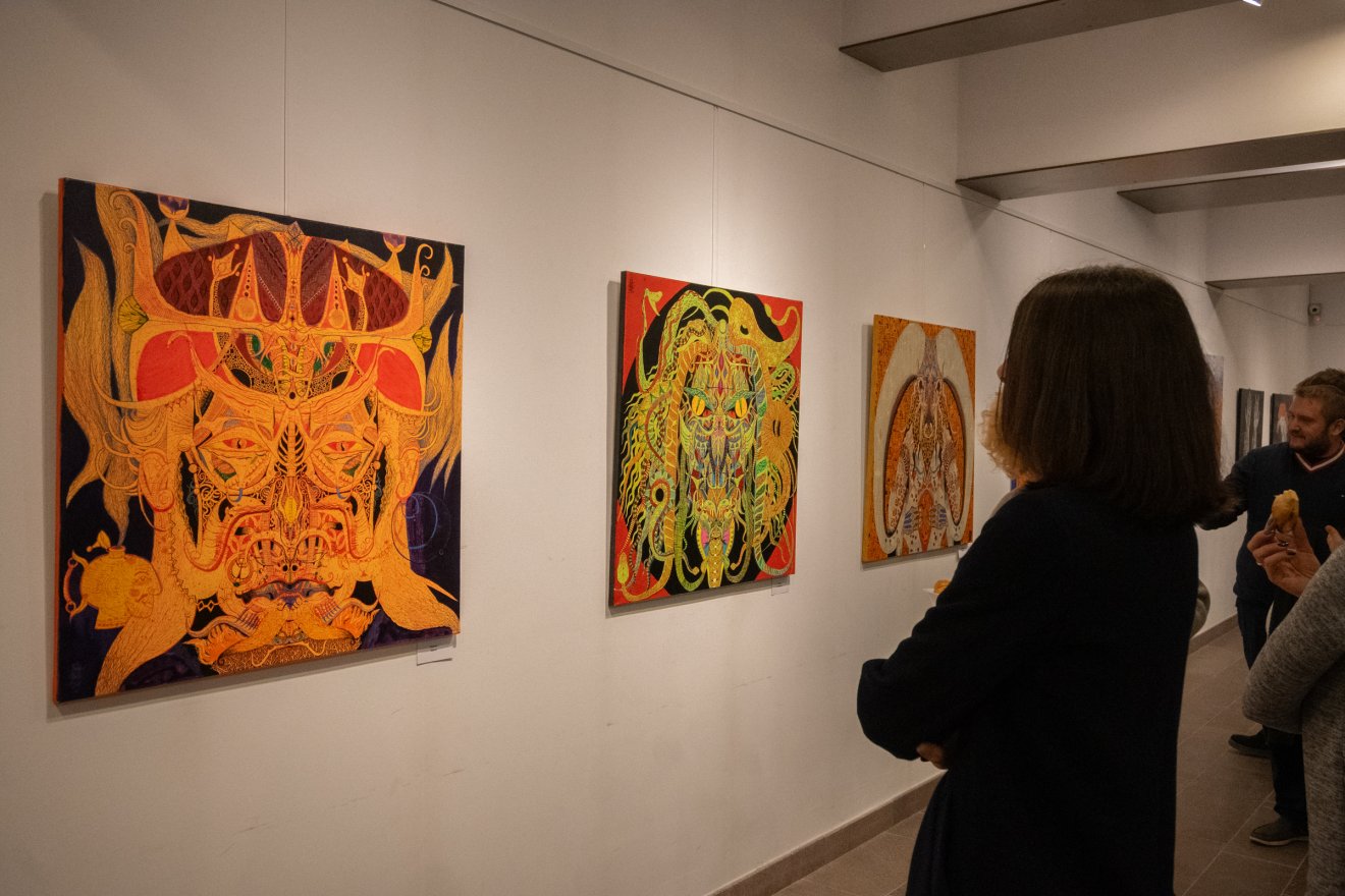 Sárosi Mátyás Zsolt, kiállítás, Csíki mozi, tusrajzok, természet, Hargita Megyei Kulturális Központ