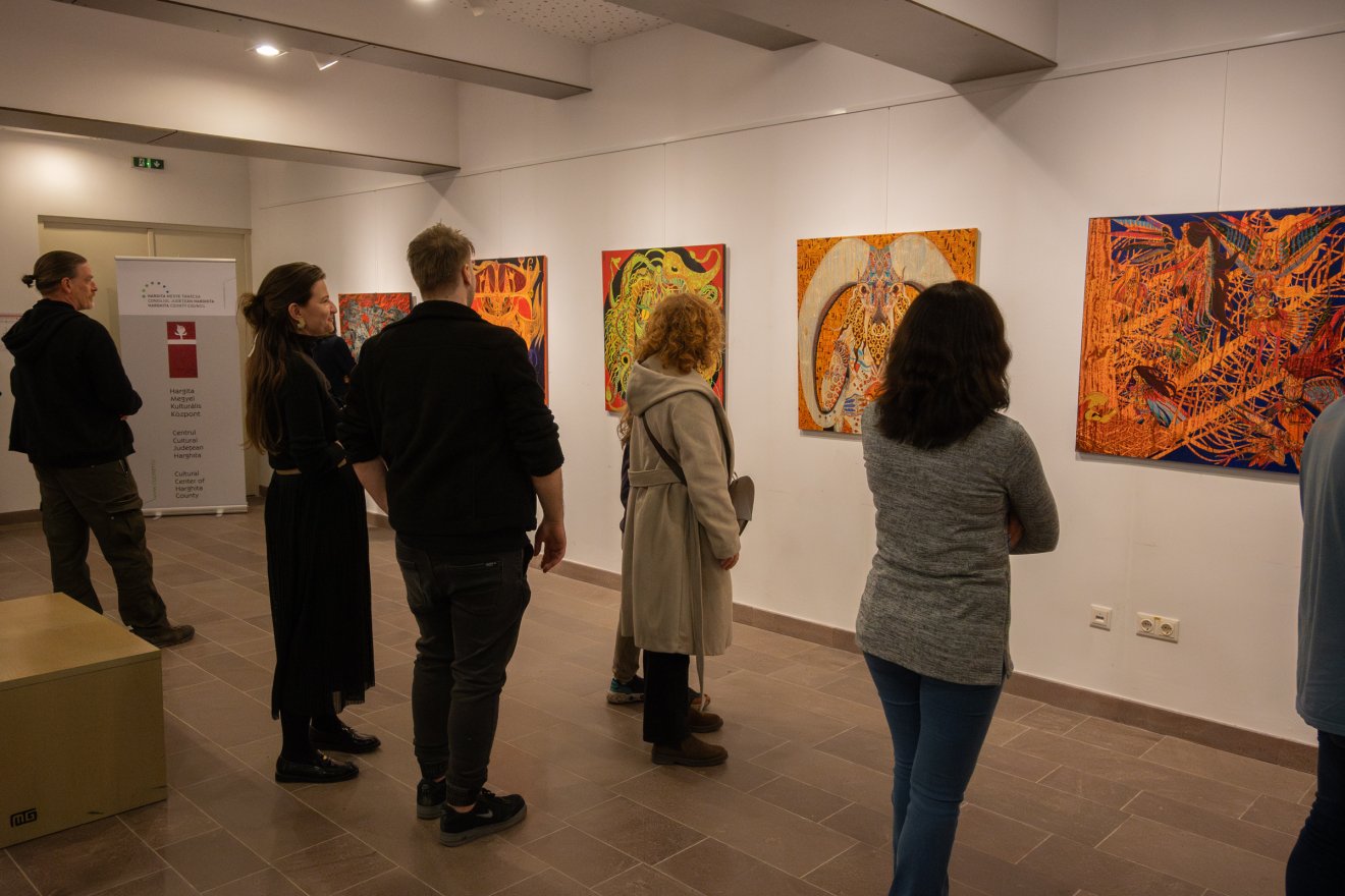 Sárosi Mátyás Zsolt, kiállítás, Csíki mozi, tusrajzok, természet, Hargita Megyei Kulturális Központ