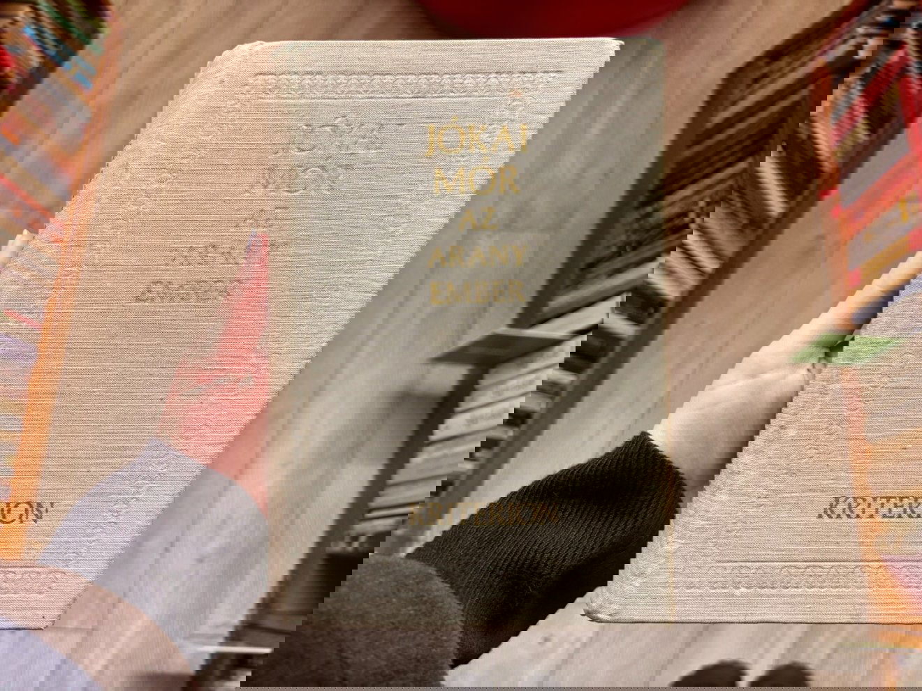 Az arany ember, Jókai, kötelező olvasmány, február 18., Timár Mihály, Senki szigete