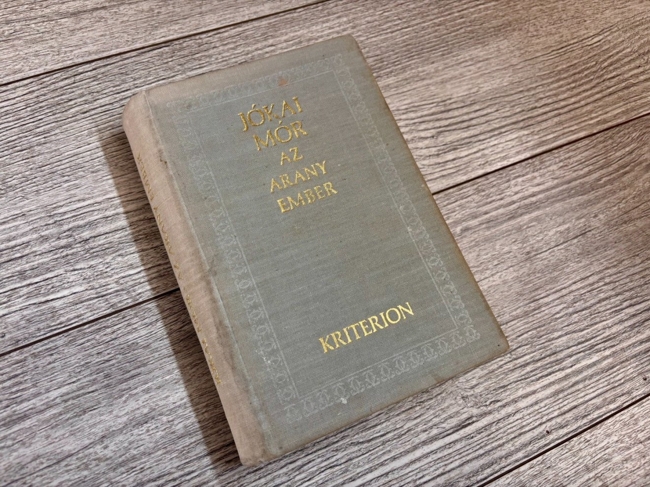 Az arany ember, Jókai, kötelező olvasmány, február 18., Timár Mihály, Senki szigete