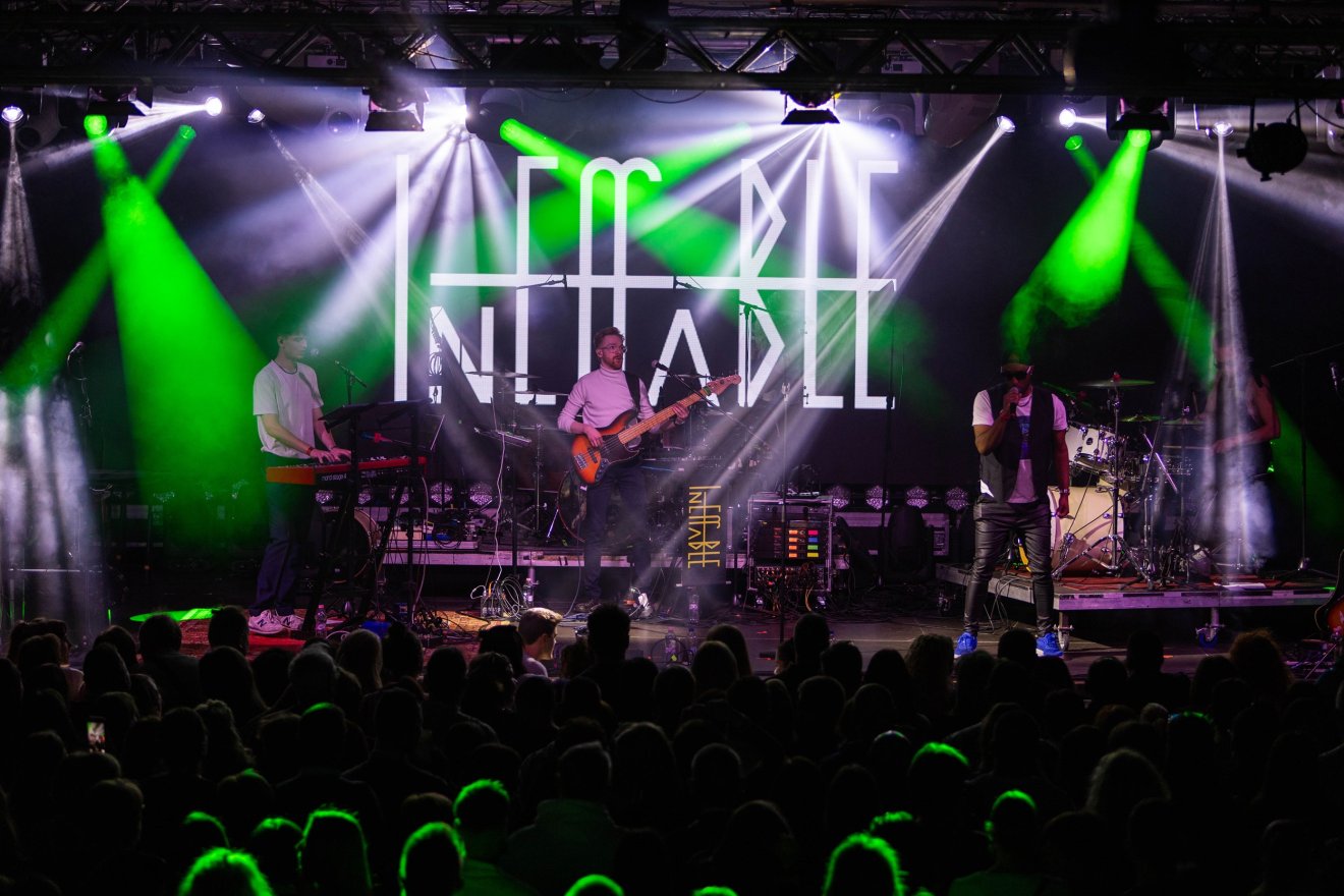 Ineffable, Shakespeare, énekes, nagylemez, zenekar