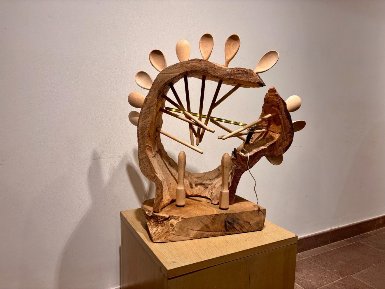 Dichotómia, Sebestyén Róbert, Csíki Mozi, kiállítás, Róth András Lajos, Hargita Megyei Kulturális Központ