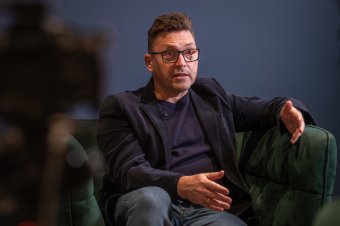 Ákos betegség miatt lemondja nyári koncertjeit, erdélyi fellépése is lett volna