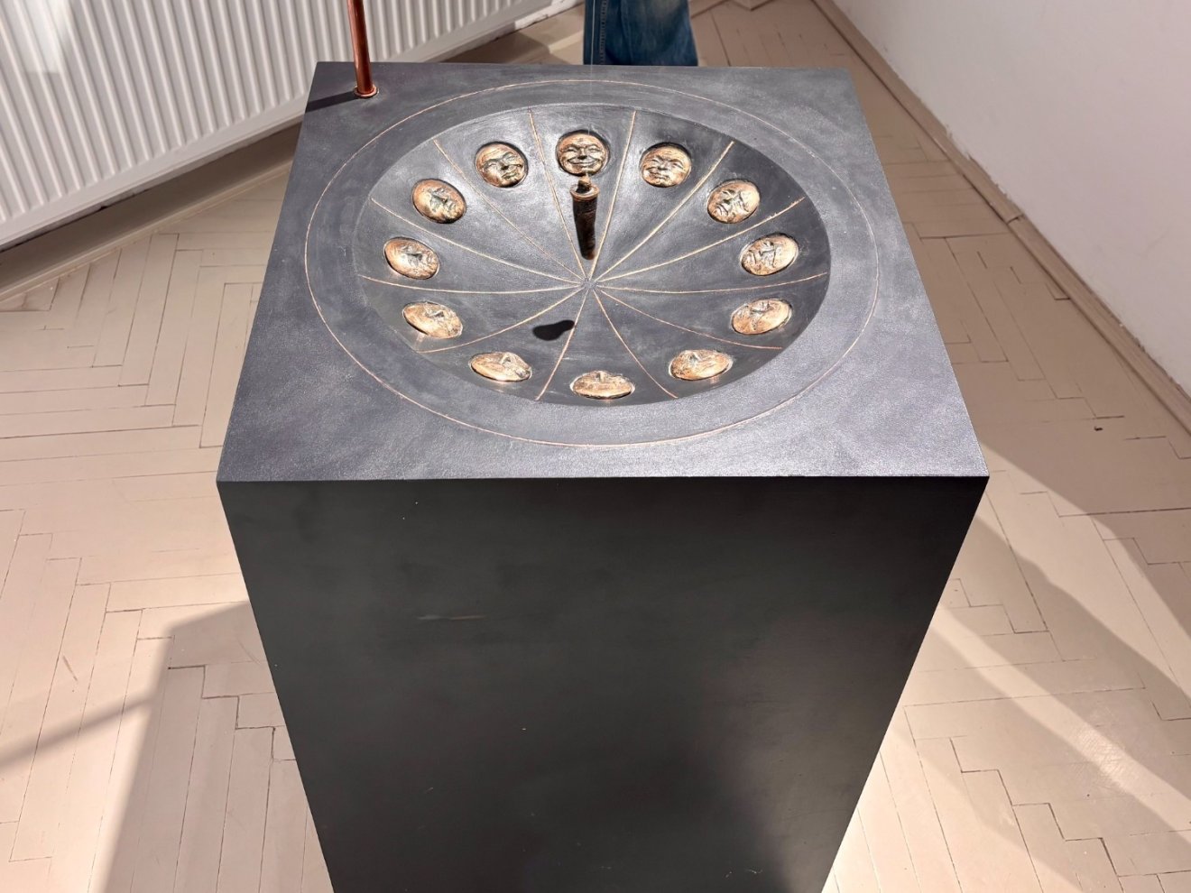 Veress Gábor Hunor, kettős mérce, Double Standard, Berze Imre, művész, Új Kriterion Galéria