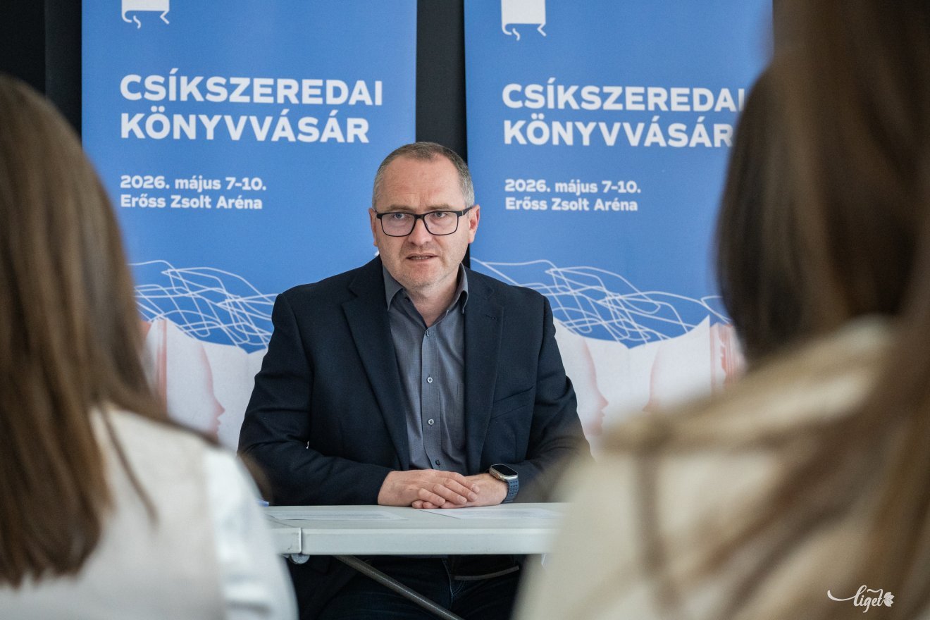 könyvvásár, Erőss Zsolt Aréna, Korodi Attila, Hajdú Áron, Pap Levente, Sógor Enikő, Csíkszeredai Könyvvásár