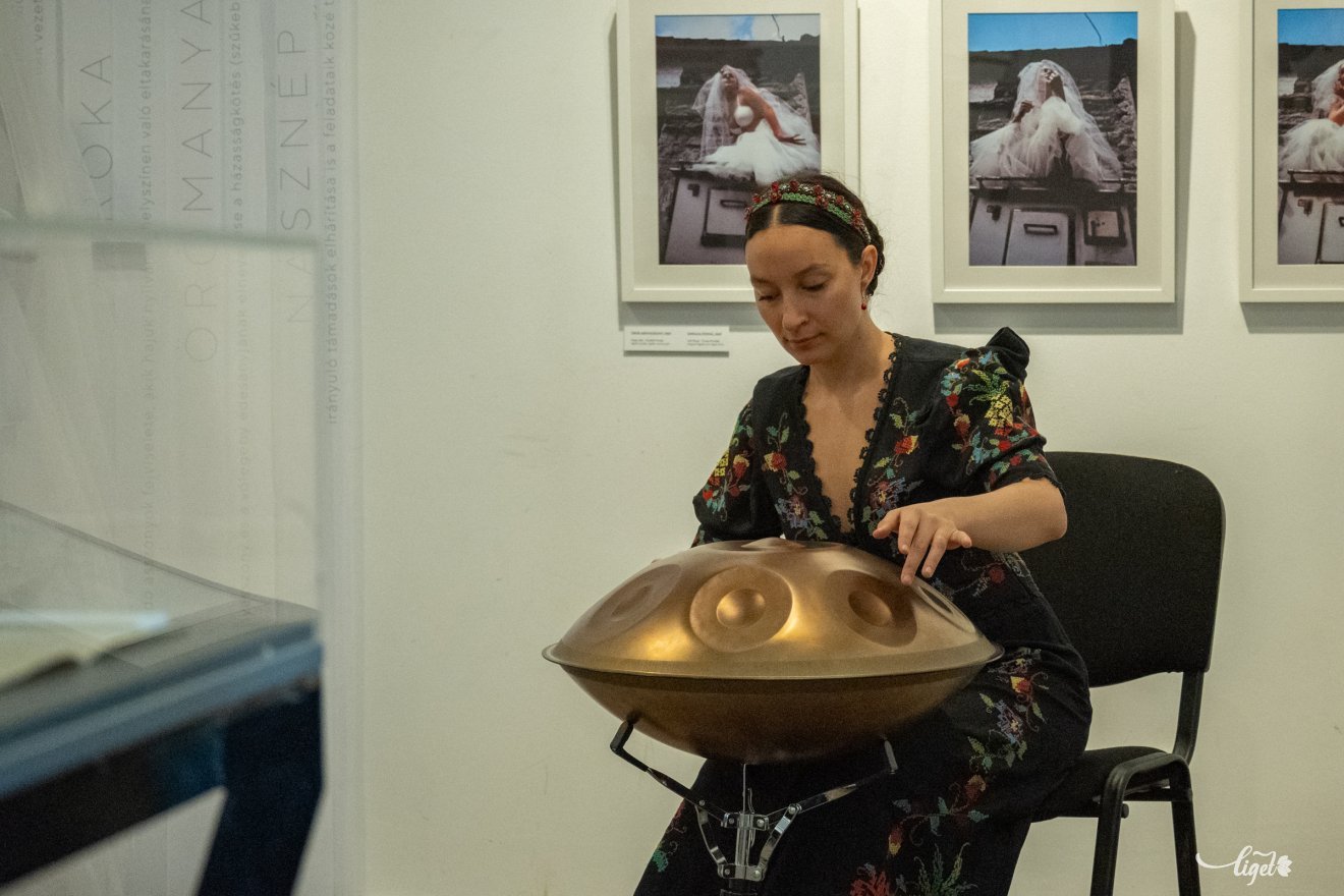 székely, történet, menyasszony, kapszula, kiállítás, Csíkszereda