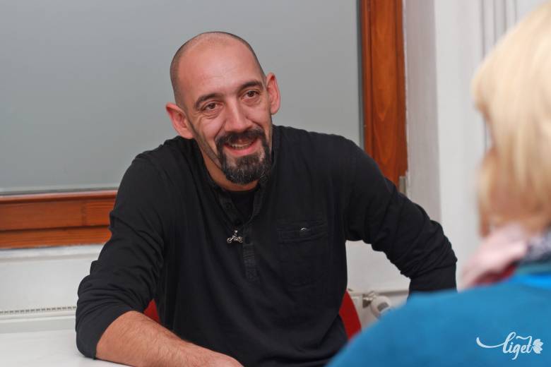 A román társulat alkalmazottja, de a magyarban is játszik időnként •  Fotó: Haáz Vince