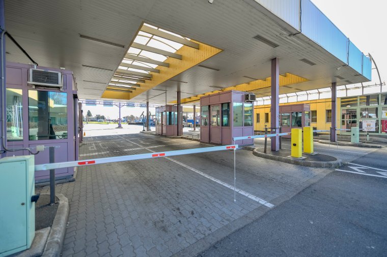 Áramszünet akadályozza a határátlépést Bors–Ártándon