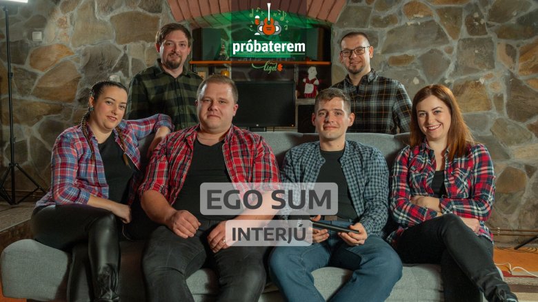 Kockás ingben a Kárpát-medence színpadain | Próbaterem