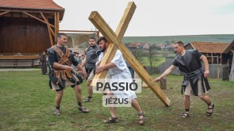 Történet a töviskorona mögött | Passió