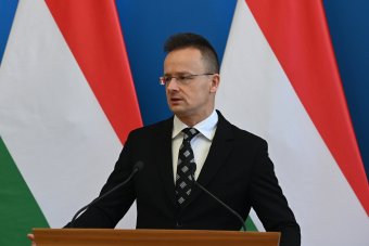 Szijjártó megindokolta bírálóinak, miért áll szóba orosz kollégájával