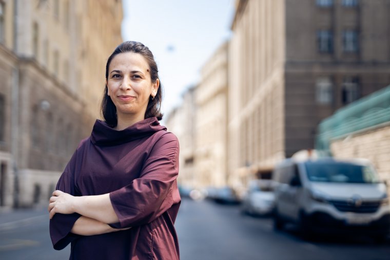 Bonczidai Éva: Ha van nőideálom, akkor az a bölcs öregasszony, akinek a ráncain látszik, hogy derűs ember