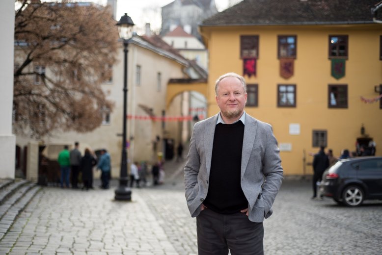 Veress Zsombor: Minden utazásomon megtalálom az Égi Szépet