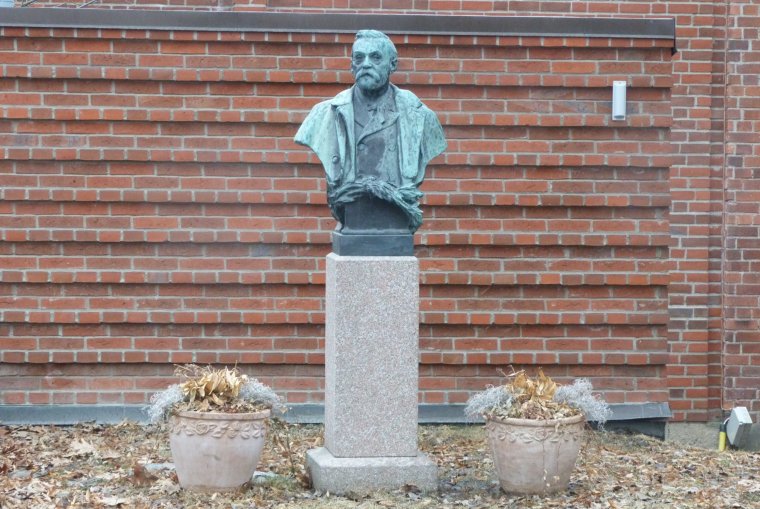 Hány nő kap Nobel-díjat? És miért van ennyivel kevesebb női díjazott?