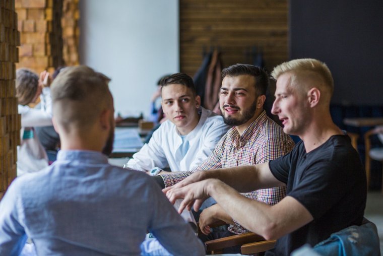 Férfi lélekműhely: svédasztal lelki eledellel