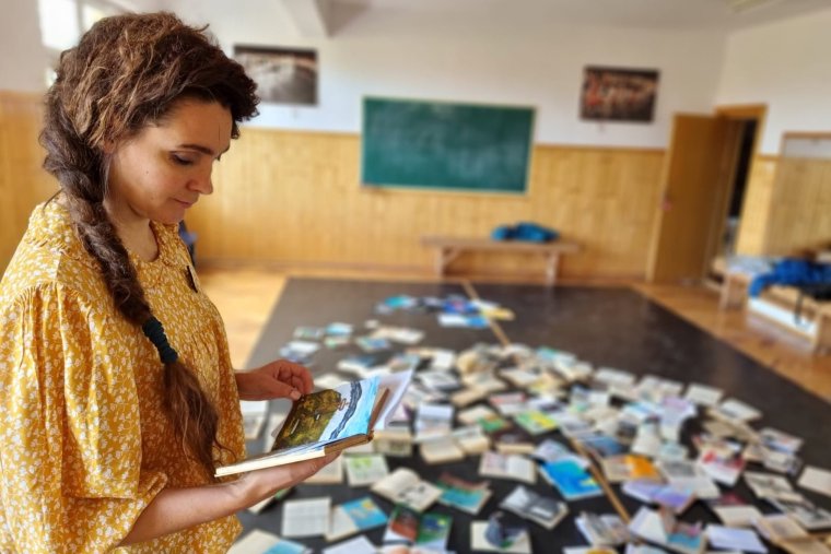 Szőcs Zsuzsanna: A művészet nem csak kifejezésmód, terápiás tér is