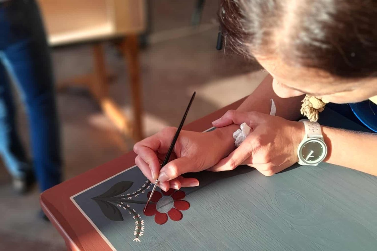 Fali téka, lóca, tálas – Közösségért alkotnak, közösséggé válnak