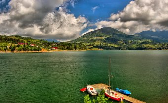 Vízibiciklizés közben belefulladt a Kolibica-tóba egy 57 éves férfi