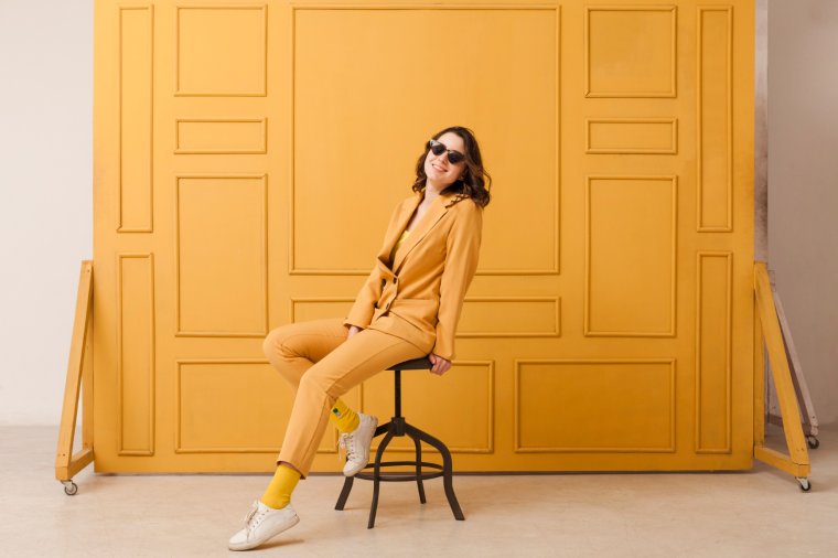 A monokróm öltözködés művészete