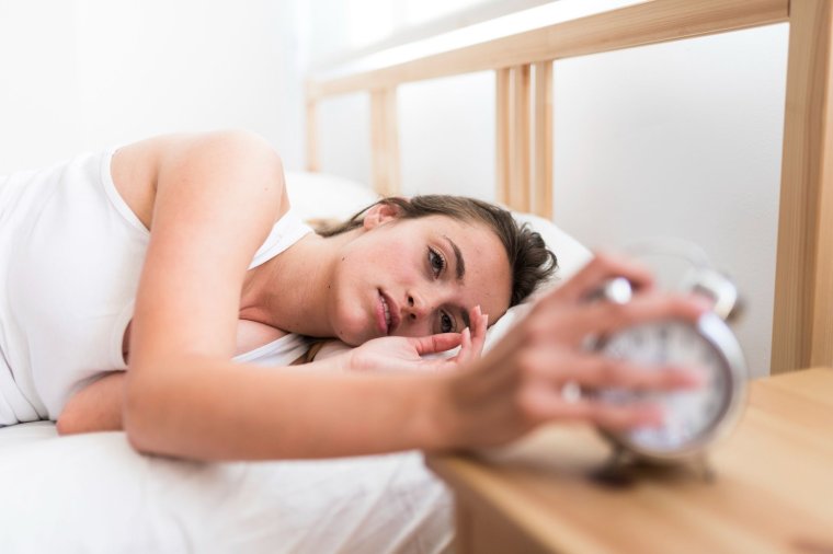 Nem altatókkal kell szabályozni a belső óránkat