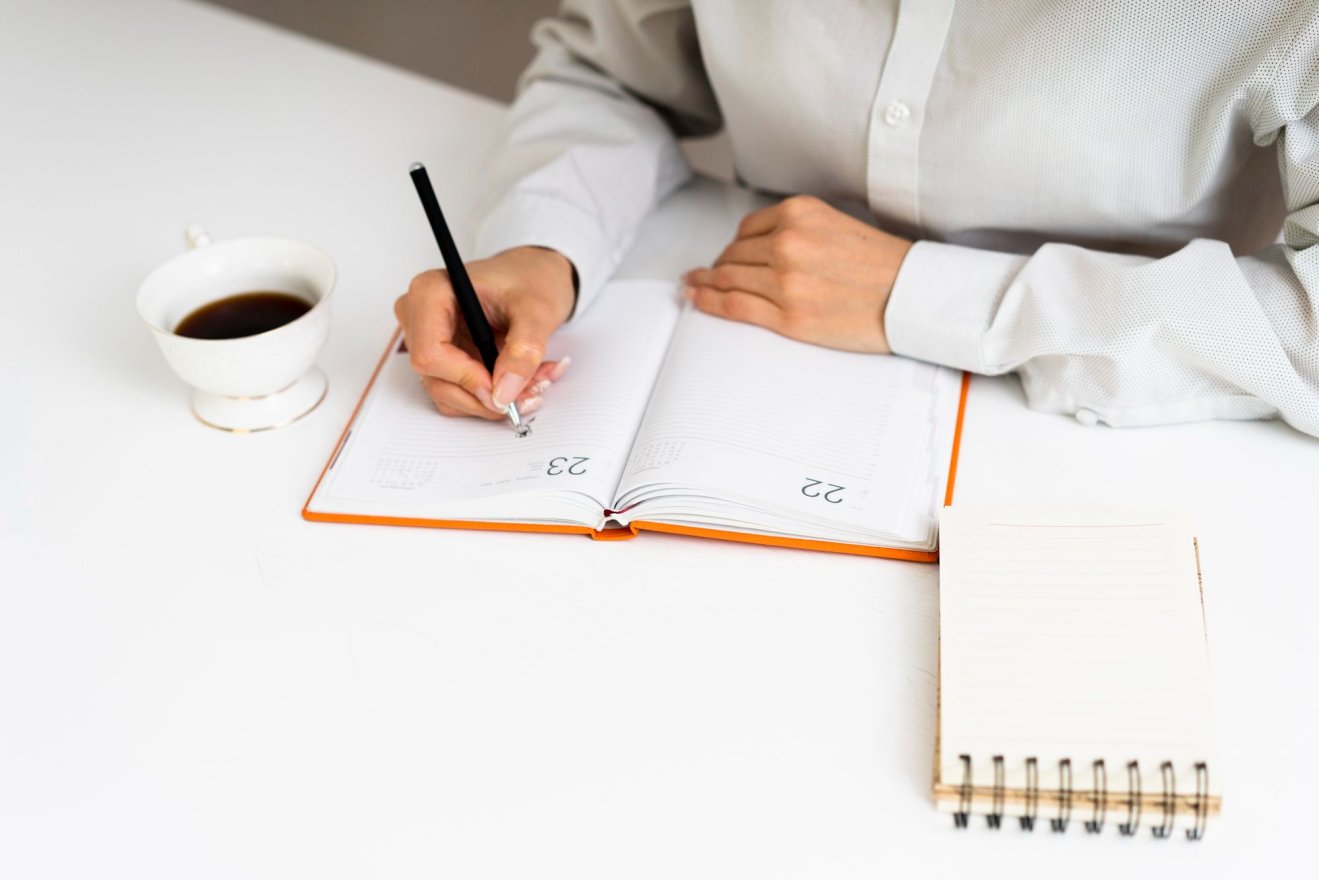 Új év, új pénzügyi szokások: miért buknak el az elhatározások, és hogyan lehet fenntarthatóan tervezni?