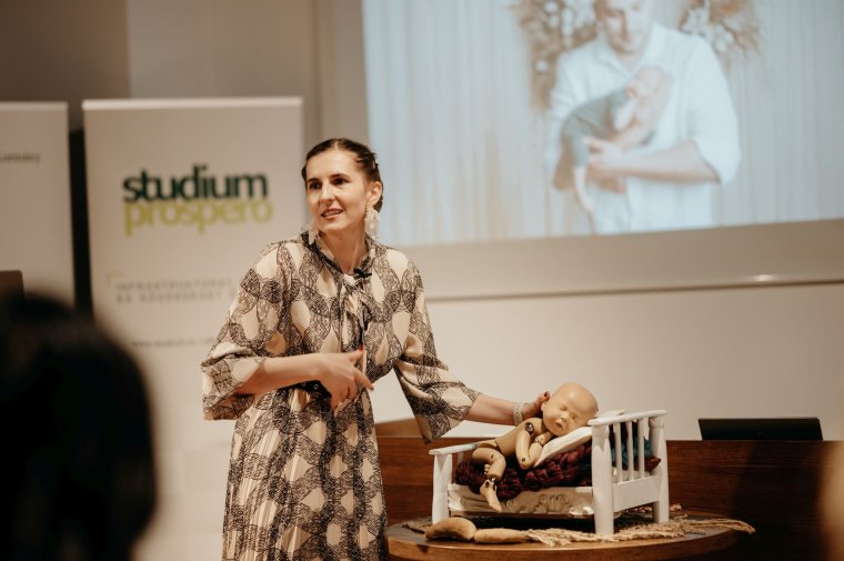 Virág Ágota: Élmény legyen a fotózás, ne stresszforrás