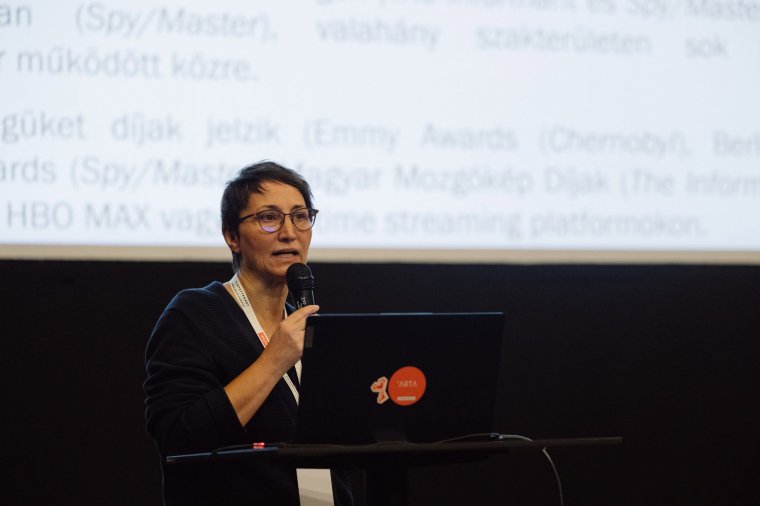Virginás Andrea: Inkább kérdéseket teszek fel, mint ítéleteket mondok