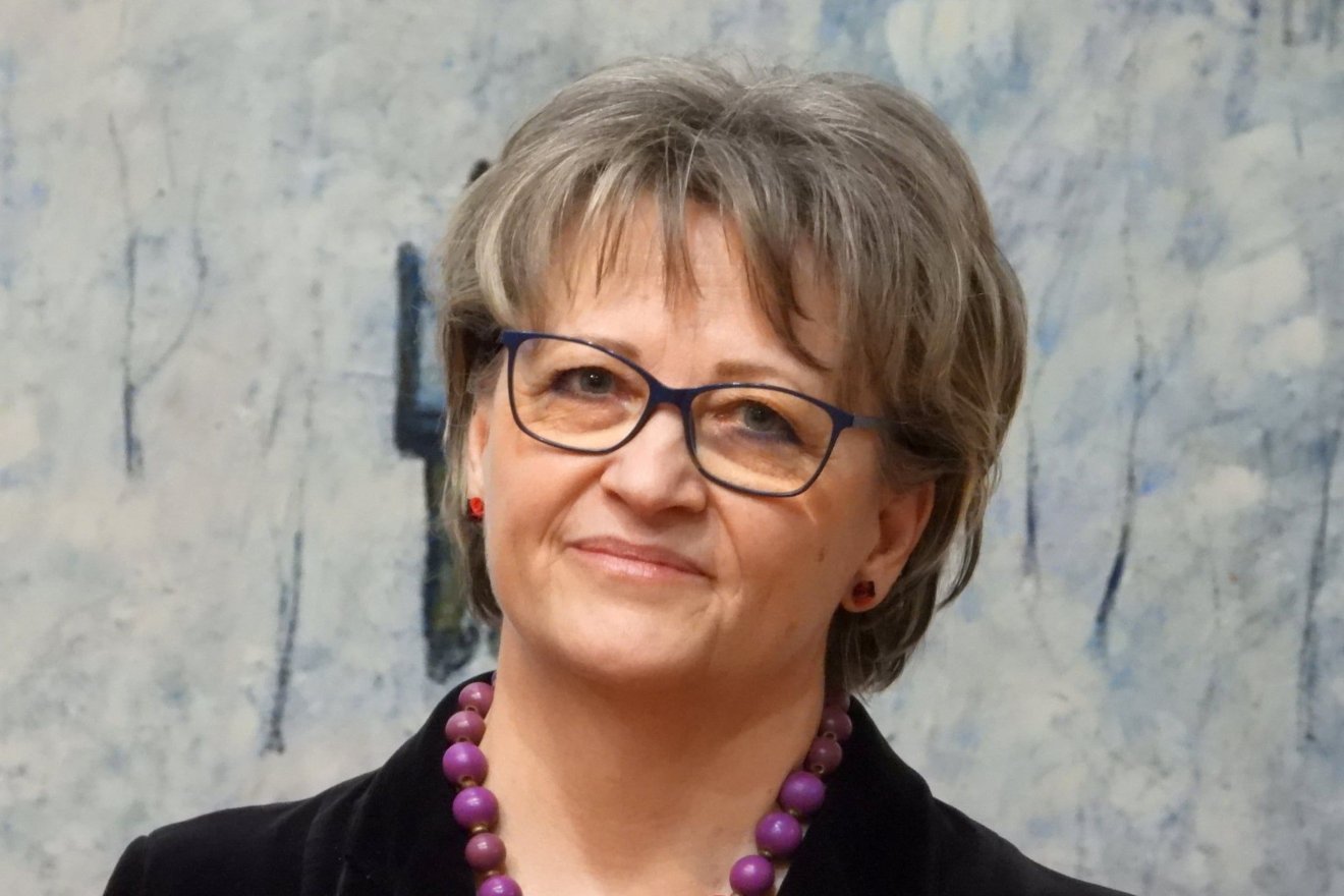 &bullet;  Fotó: Hoffmann Edit