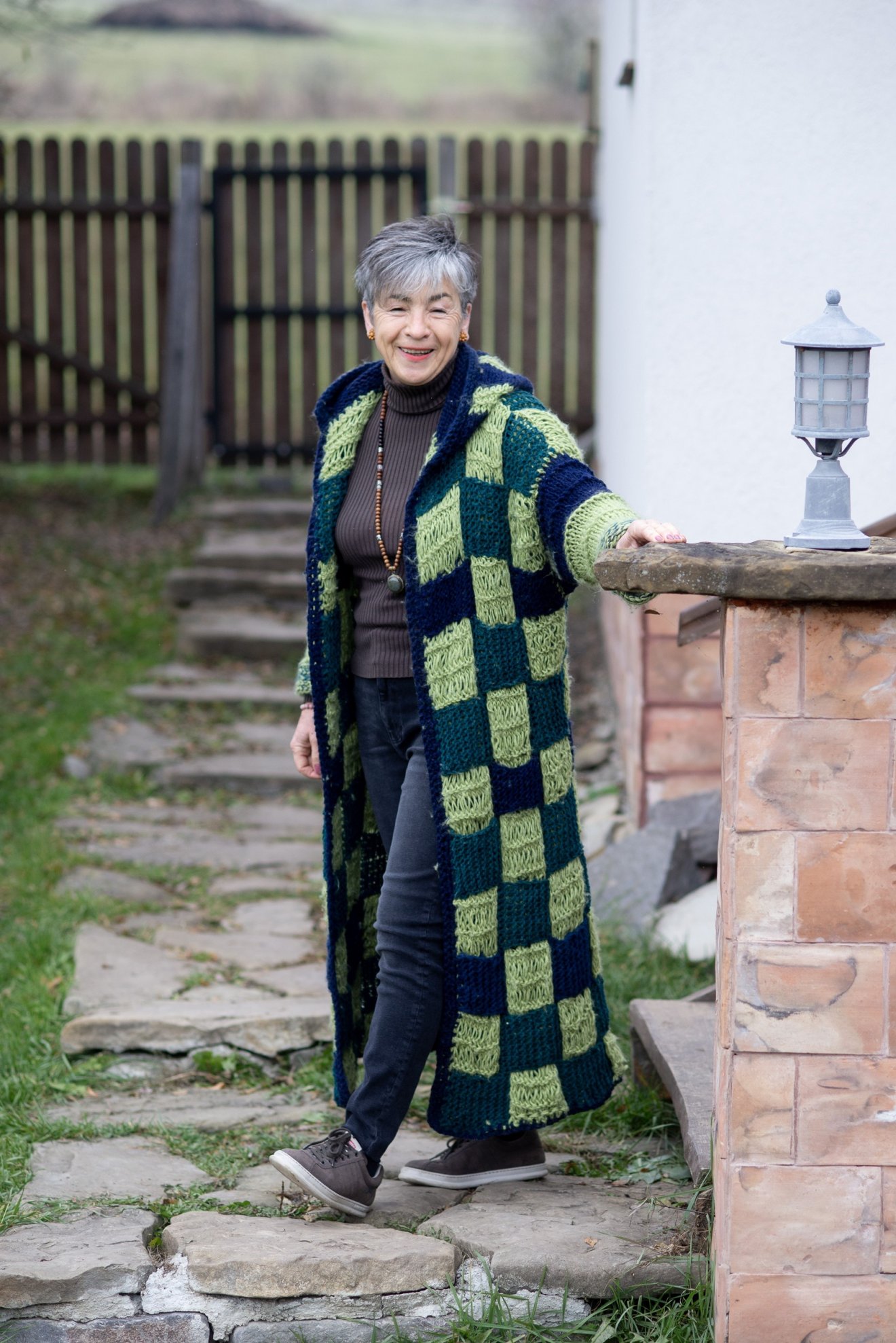 A vidám kapucnis kabát a legegyszerűbb utcai viseletet is feldobja &bullet;  Fotó: Csedő Attila