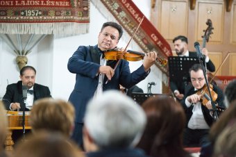 Mága Zoltán hegedűművész Marosvásárhelyen koncertezik