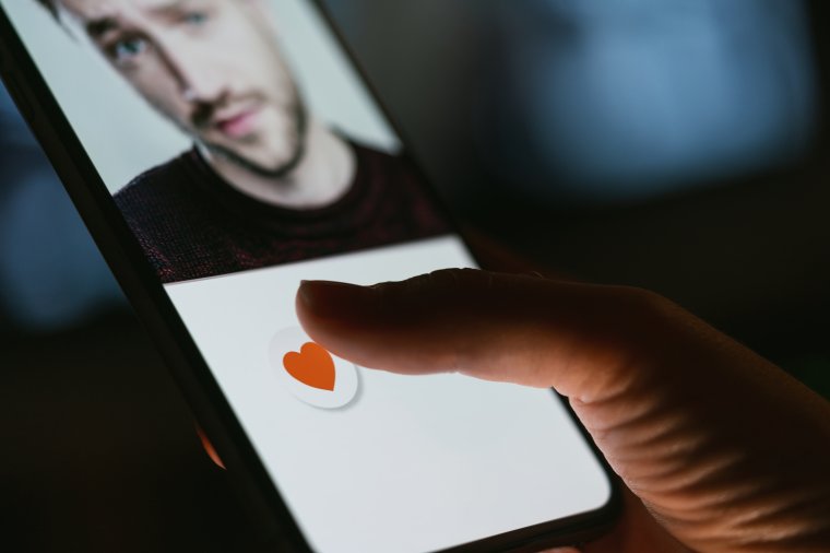 Párkeresés: offline vagy online?